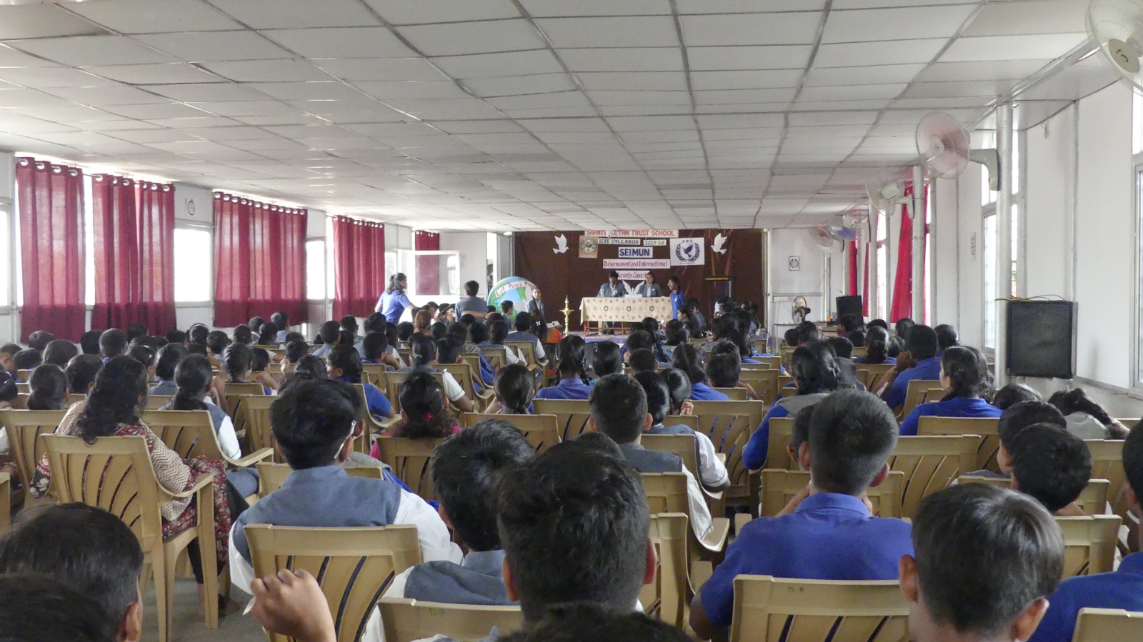 MUN Debate Session